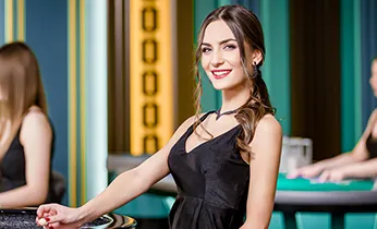 Tay vợt đang giao bóng trên sân tennis, tượng trưng cho cá cược quần vợt tại T68Bet